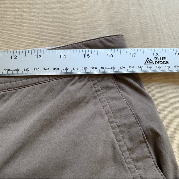 L.L.Bean Women’s Size 12 Comfort Trail Pants Ash Brown Mid-Rise Straight-Leg - Picture 10 of 16